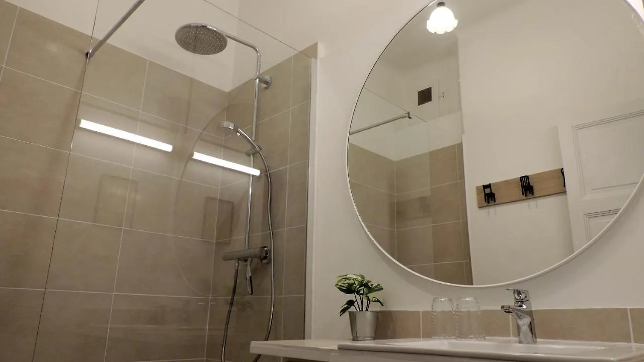 Coeur De Vichy Apartment