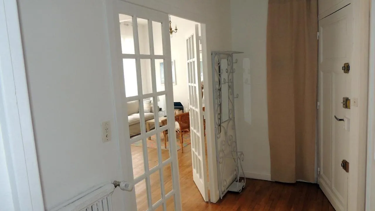 Coeur De Vichy Apartment 0*,  France