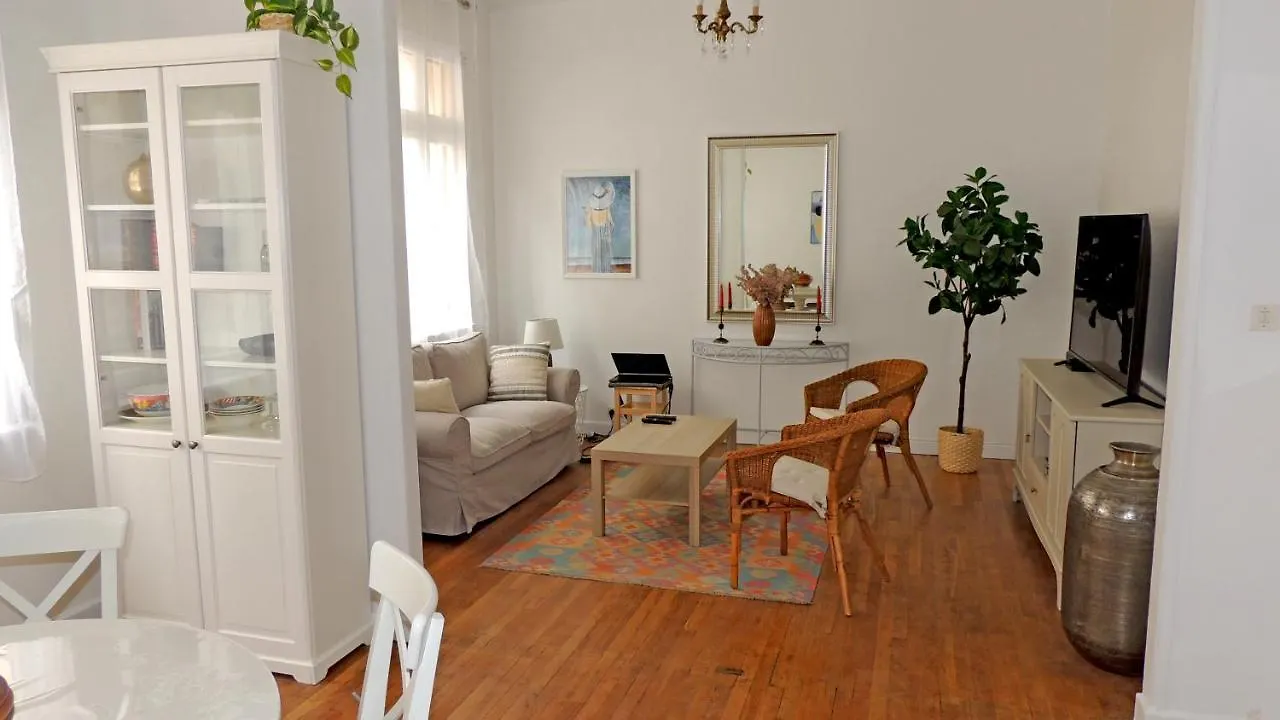 Coeur De Vichy Apartment