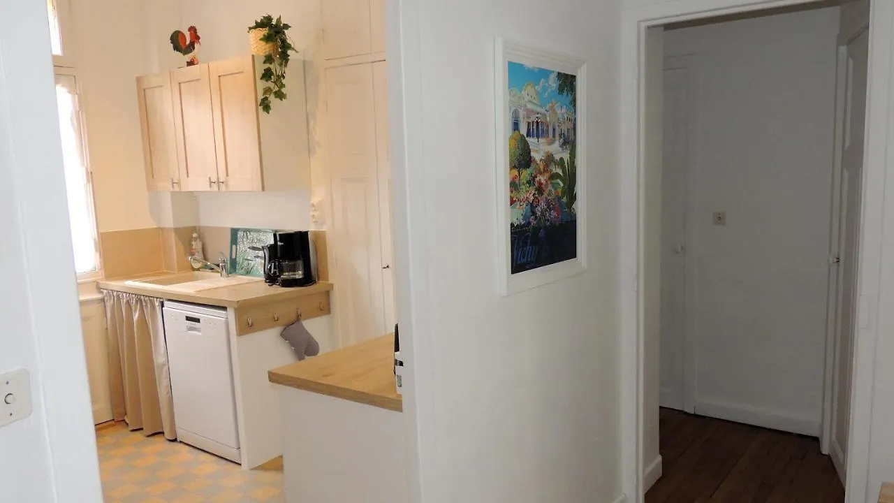 Coeur De Vichy Apartment